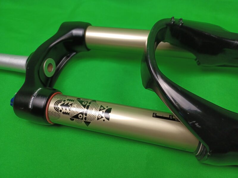 Amortyzator Rock Shox Totem