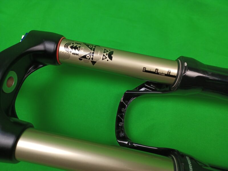 Amortyzator Rock Shox Totem